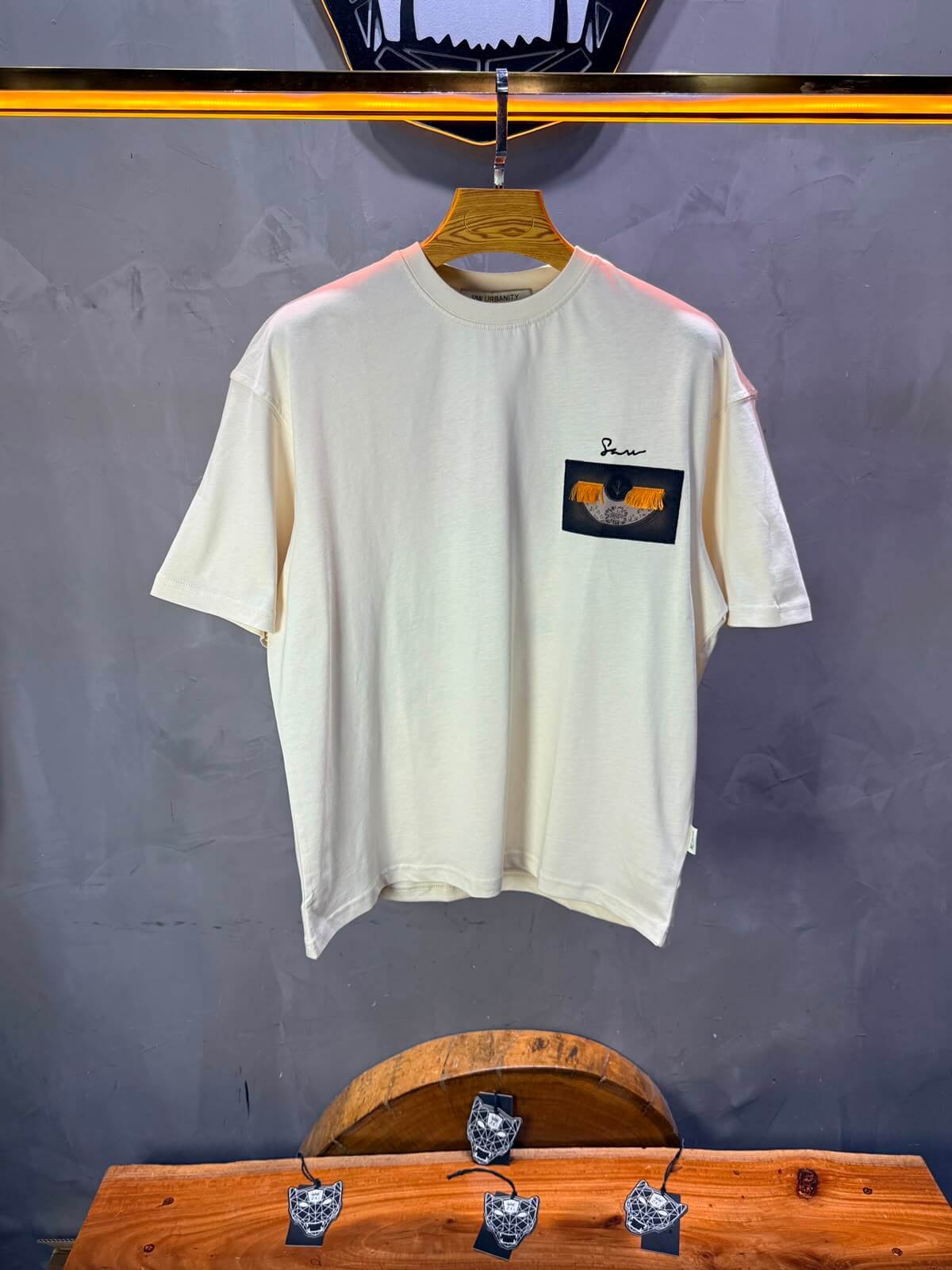 T-Shirt Oversize Floral Patch — Beige 5159