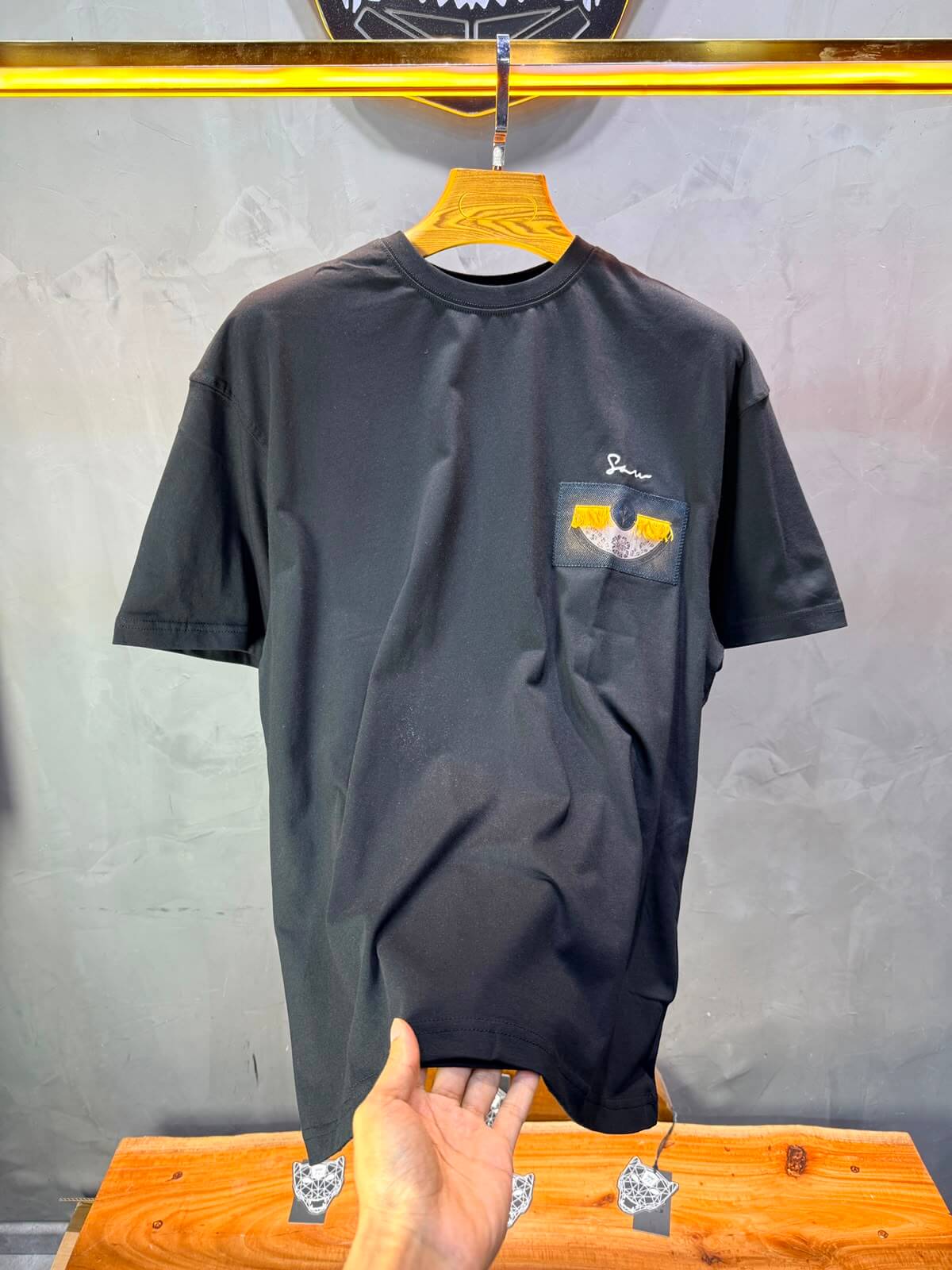 T-Shirt Oversize Floral Patch — Noir 5159