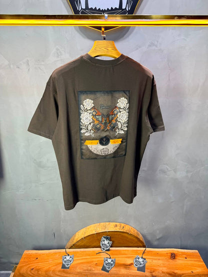 T-Shirt Oversize Floral Patch — Brown 5159