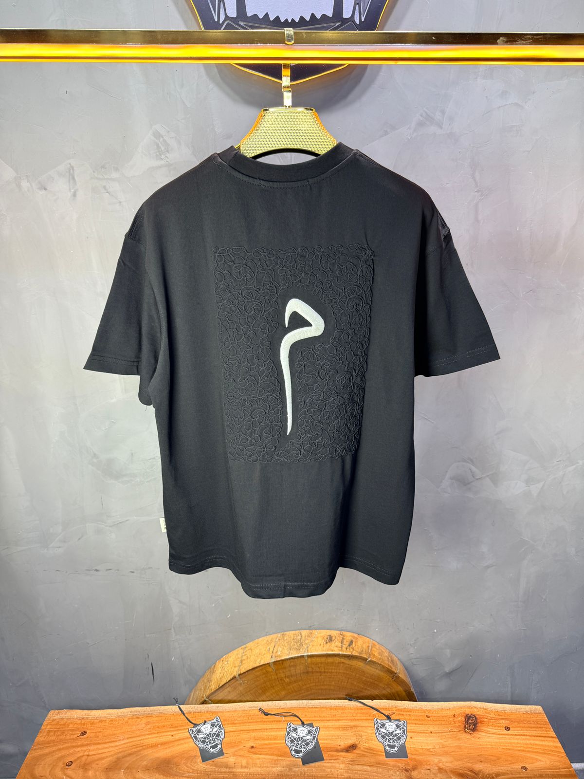 T-Shirt Oversize Meem — Noir 5082