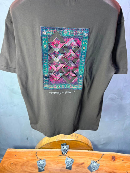 T-Shirt Oversize  Privacy is Power — Brown 5138