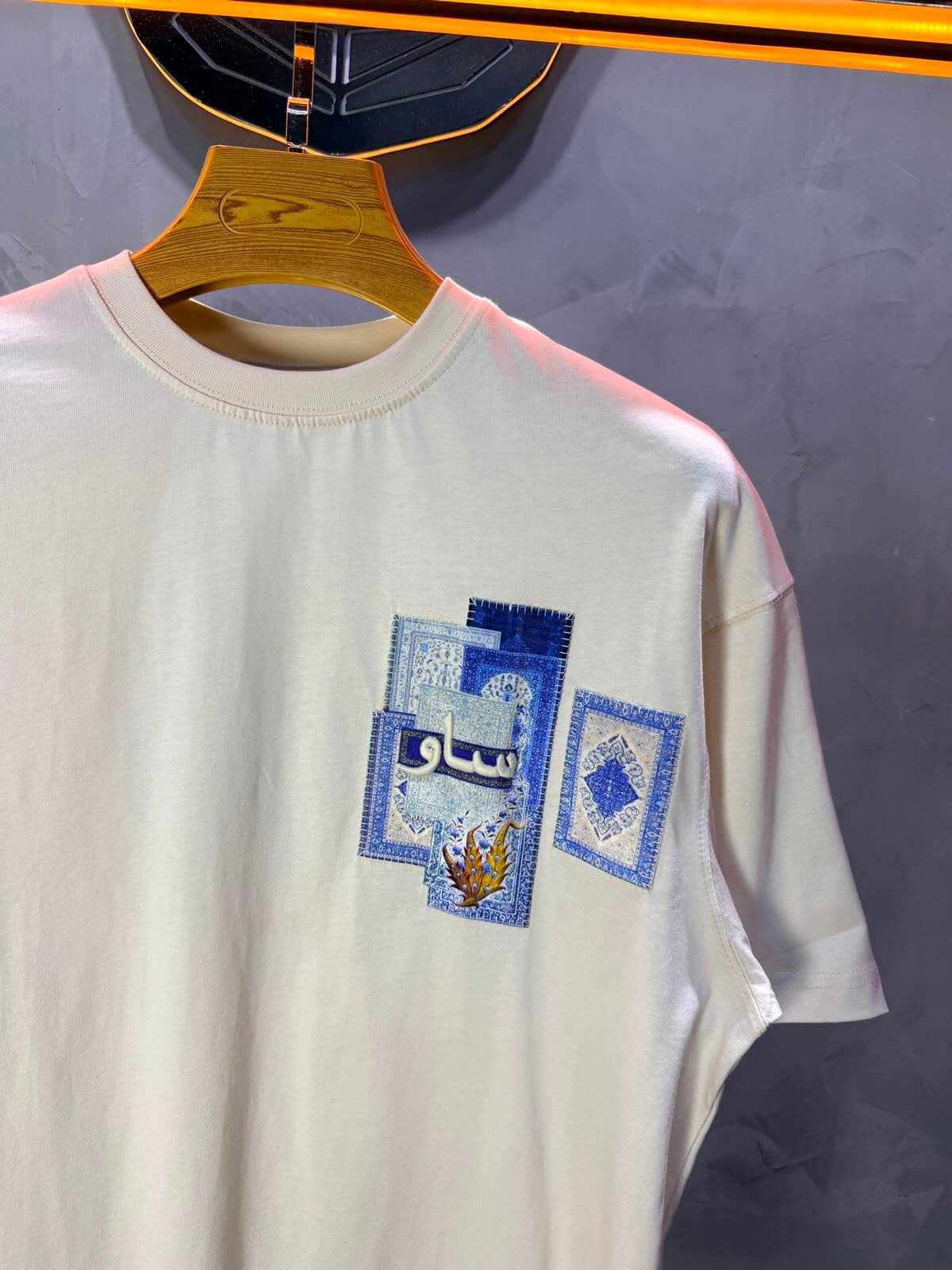 T-Shirt Saw Oversize — Beige 5081