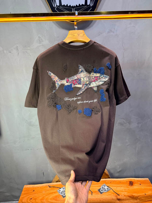 T-Shirt Oversize  Don’t Judge Me — Brown 5169