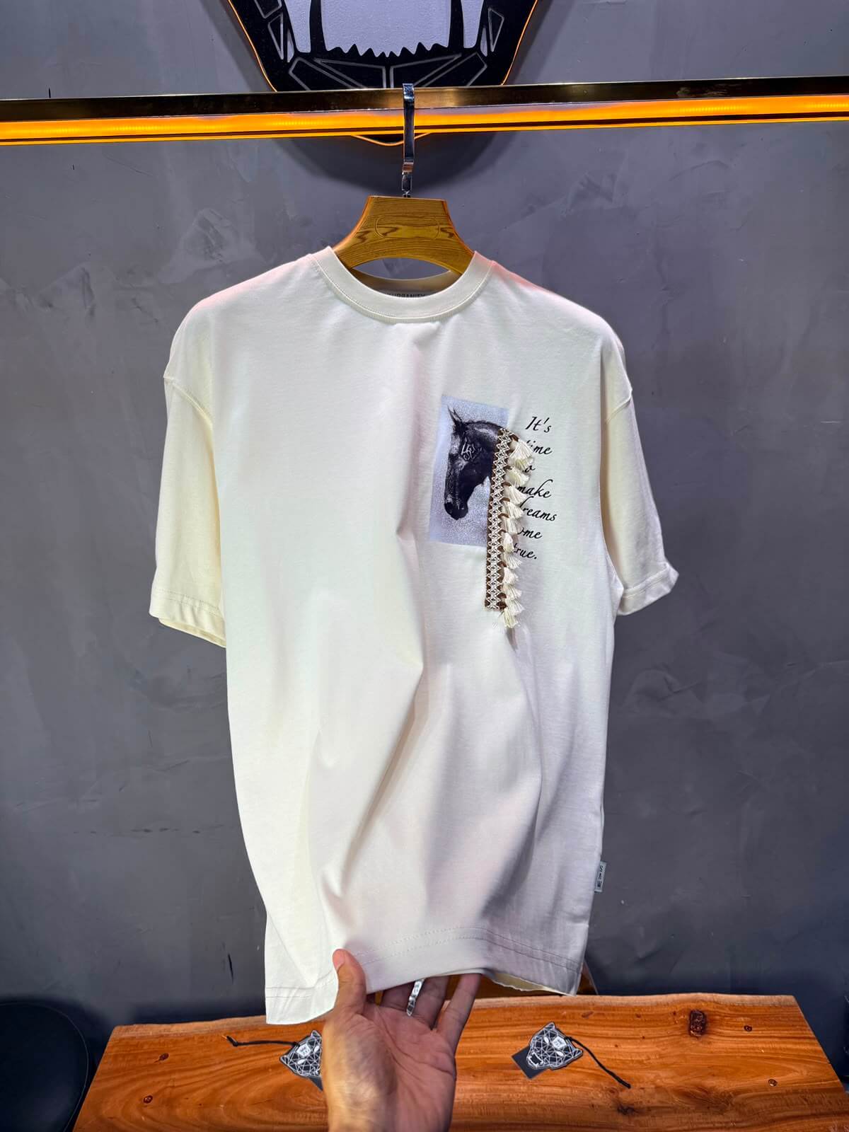 T-Shirt Dreams Come True — Beige 5106