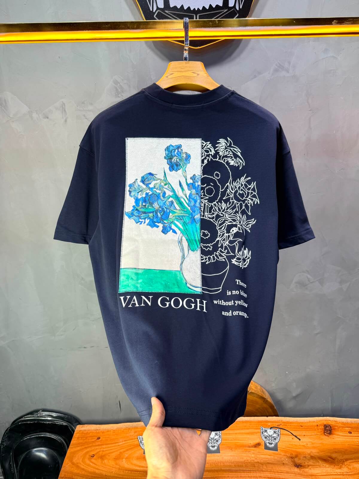 T-Shirt Van Gogh Irises — Navy Blue 5141