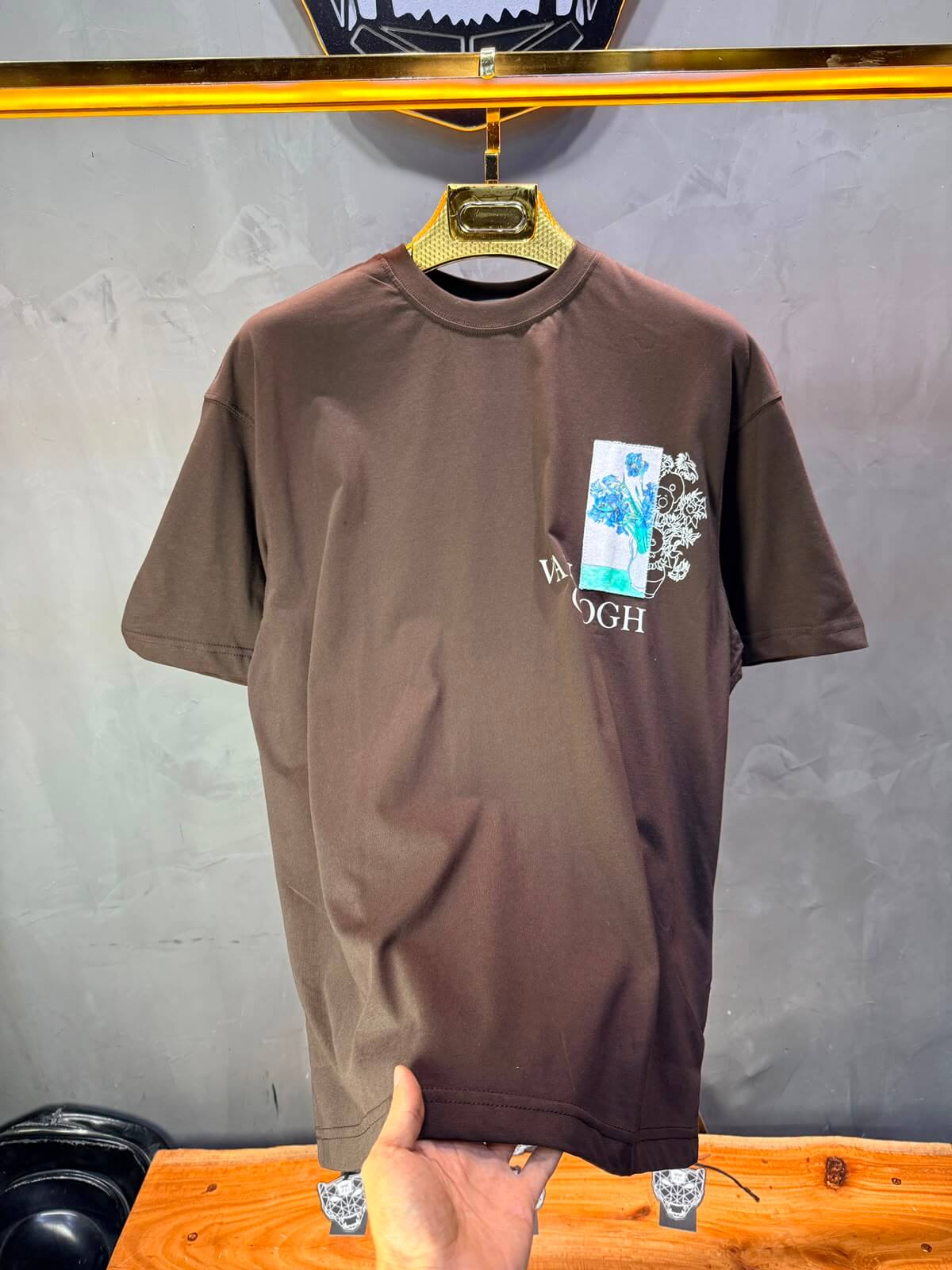 T-Shirt Van Gogh Irises — Brown 5141