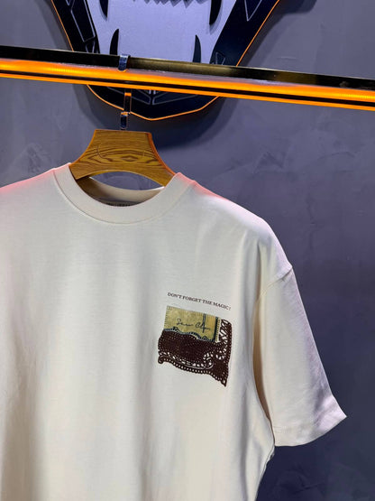 T-Shirt Don’t Forget The Magic — Beige 5104