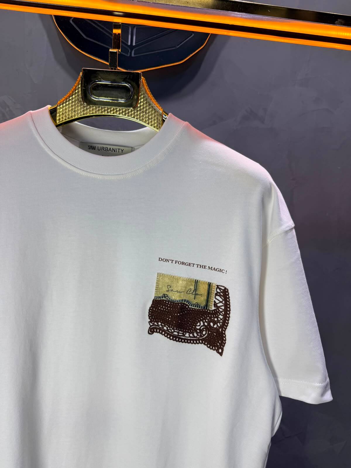 T-Shirt Don’t Forget The Magic — Blanc 5104
