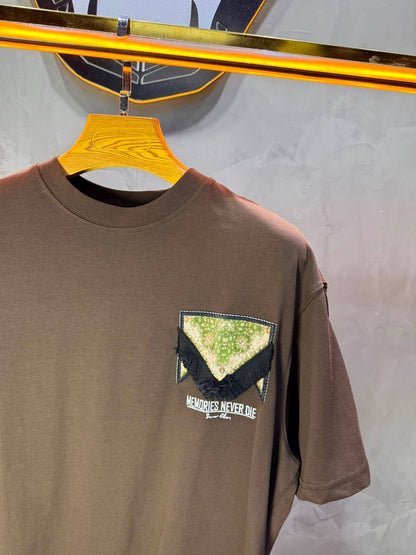 T-Shirt Memories Never Die — Sean Cleo — Brown 5093