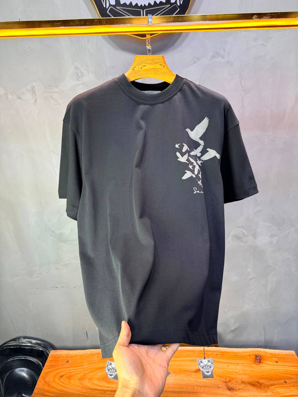 T-Shirt Unfettered — Sam — Noir 5172