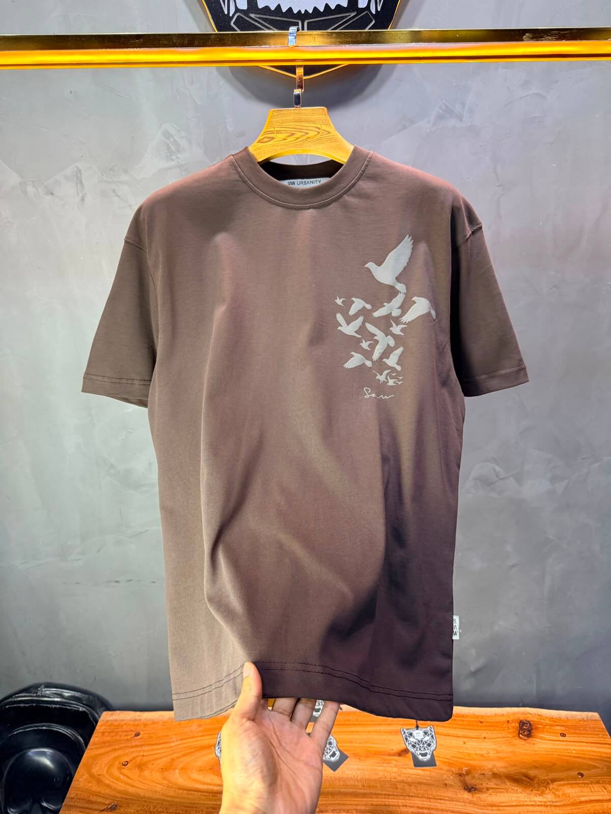 T-Shirt Unfettered — Sam — Brown 5172