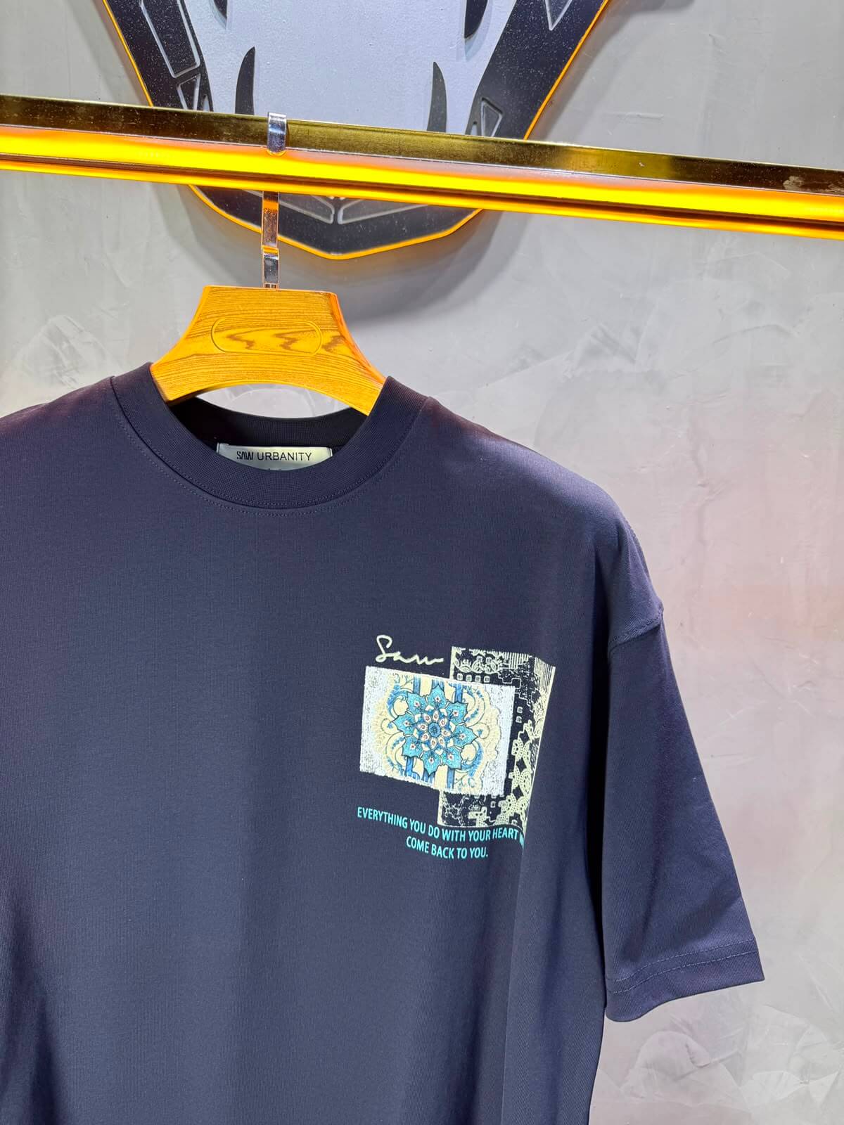 T-Shirt Calligraphie Mandala — Sam — Navy Blue 5075