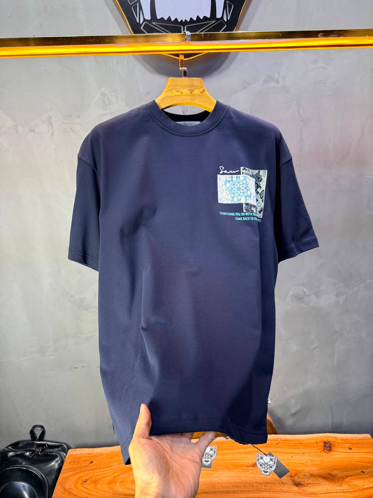 T-Shirt Calligraphie Mandala — Sam — Navy Blue 5075