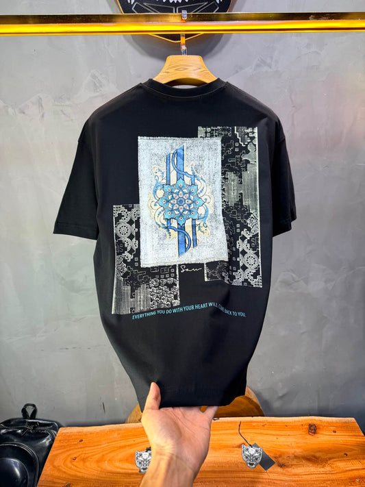 T-Shirt Calligraphie Mandala — Sam — Noir 5075