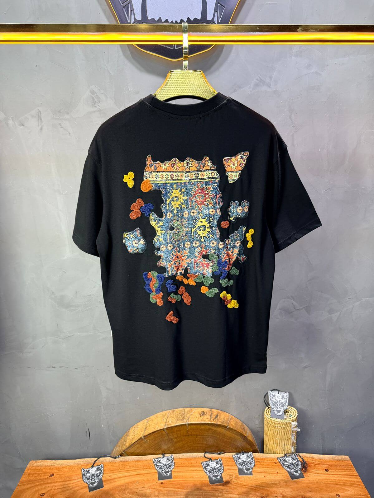 T-Shirt Authentic Brodé — SW Urbanity — Noir 5079