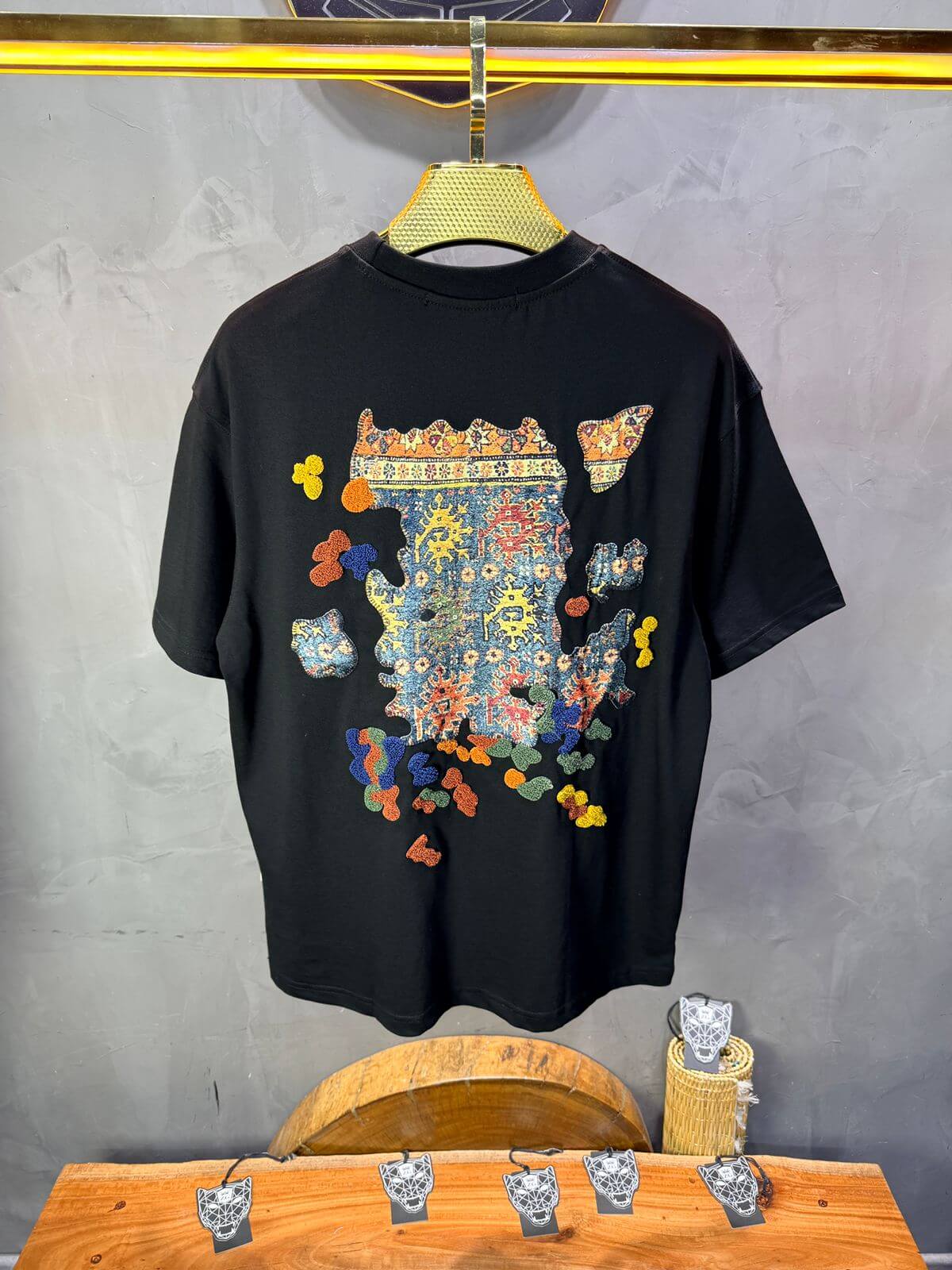 T-Shirt Authentic Brodé — SW Urbanity — Noir 5079