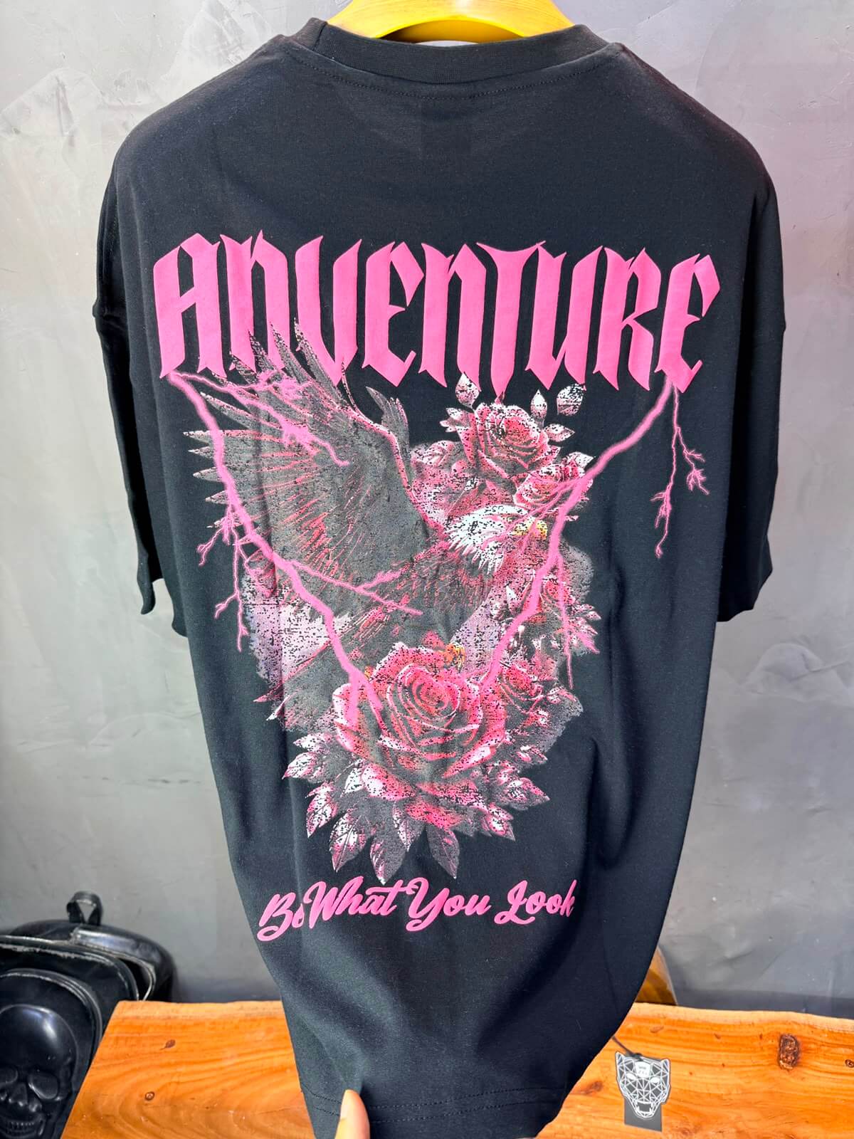 T-Shirt Adventure — Eagle & Roses — Noir 101