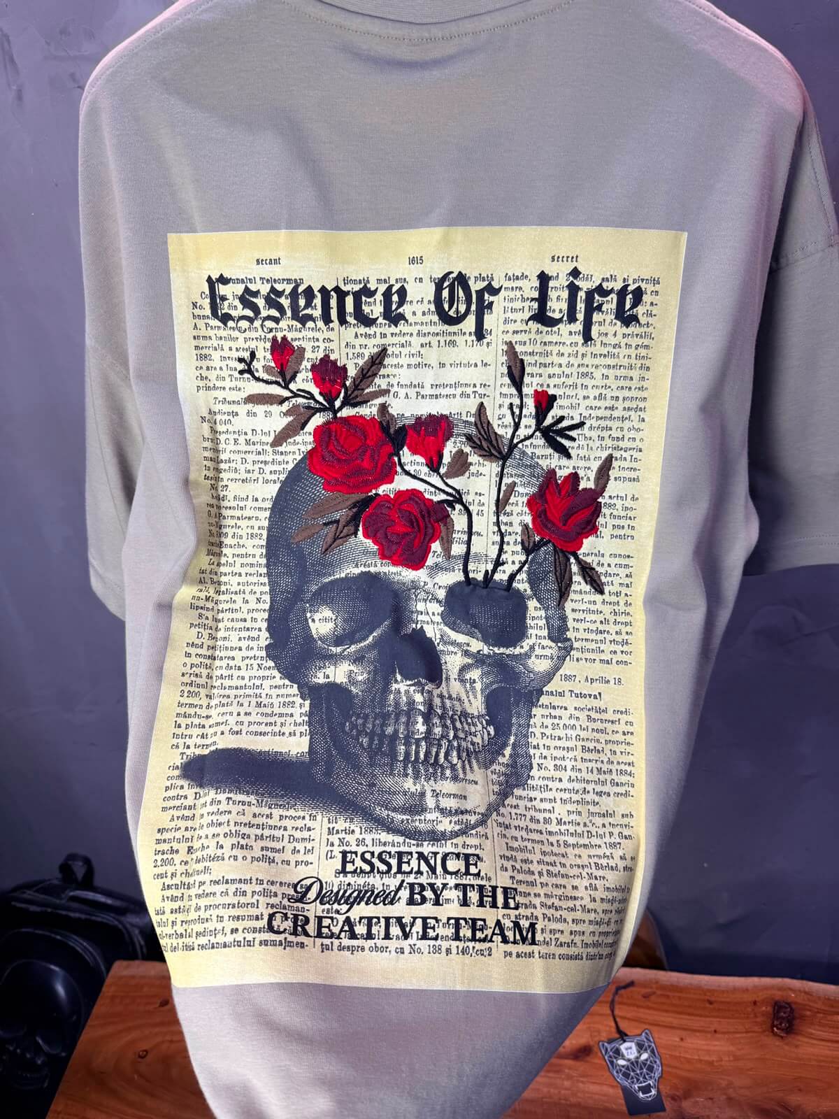 T-Shirt Essence Of Life — Skull & Roses — Beige 169