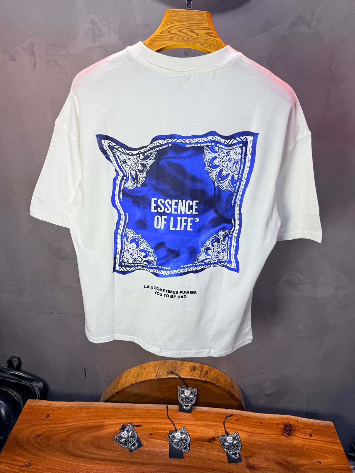 T-Shirt Essence Of Life® — Bandana Bleu — Blanc 091