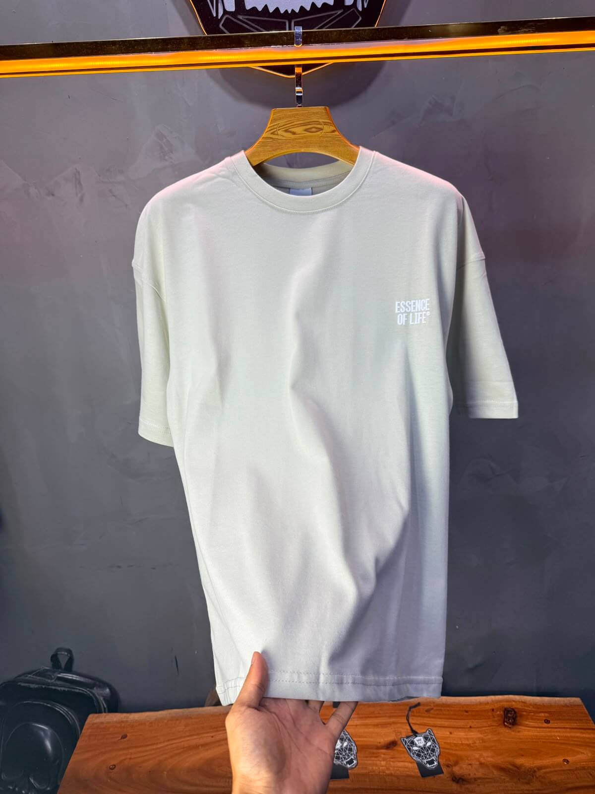 T-Shirt Essence Of Life® — Bandana Bleu — Beige 091