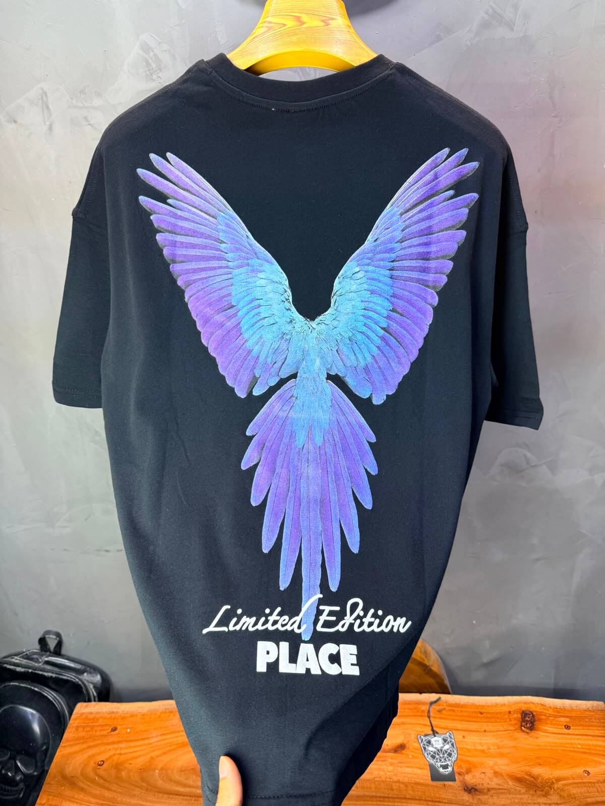 T-Shirt Far Away Place — Limited Edition — Noir 109