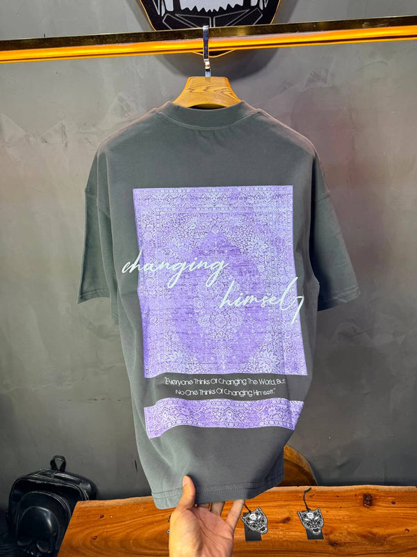T-Shirt «Changing Himself» — Tapis Oriental Bleu — Grey 140