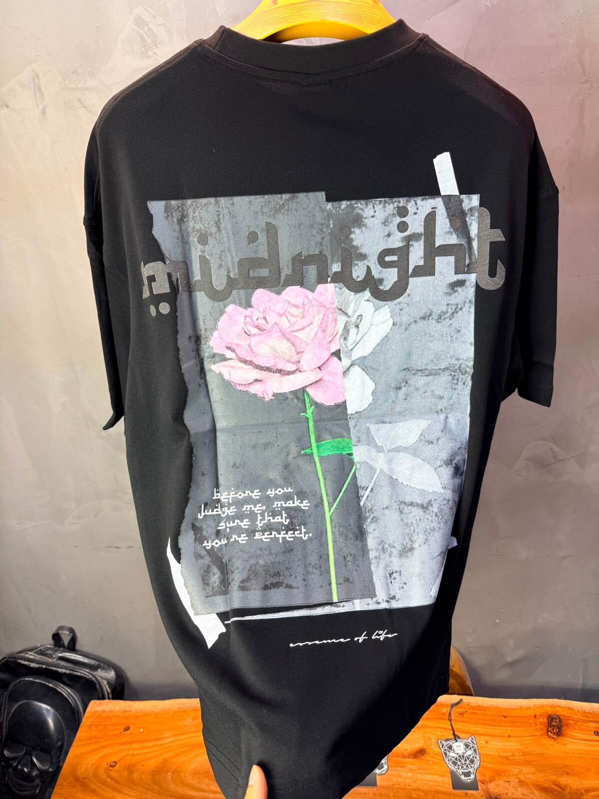 T-Shirt Midnight — Rose & Citation — Noir 139