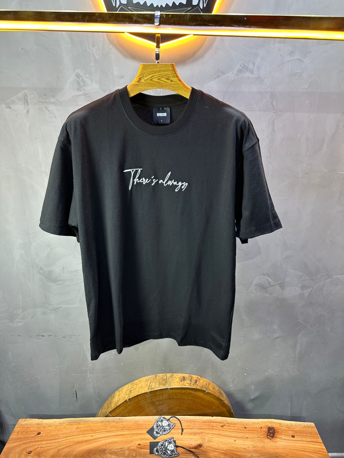 T-SHIRT RETRO BLACK 1253