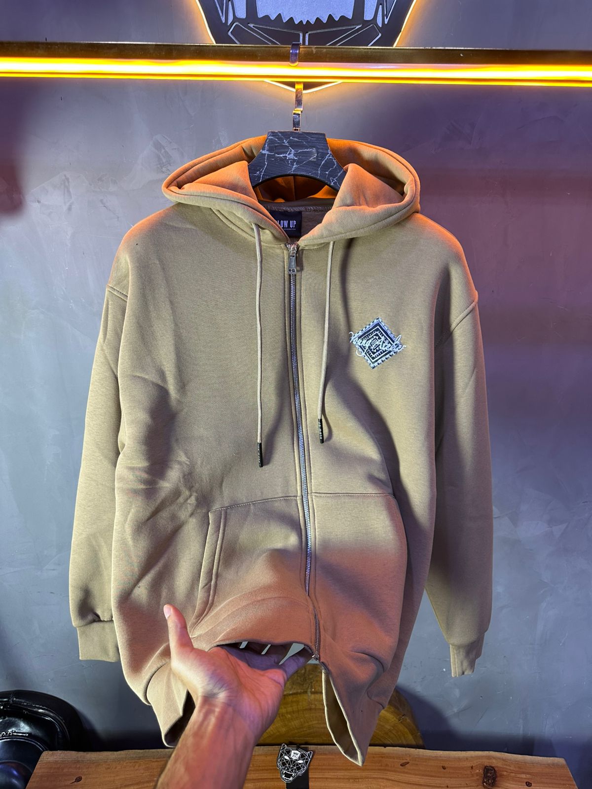 HOODIE BLOW UP BEIGE H51