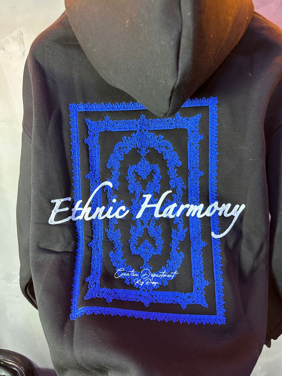 CAPUCH ESSENCE BLACK 1030