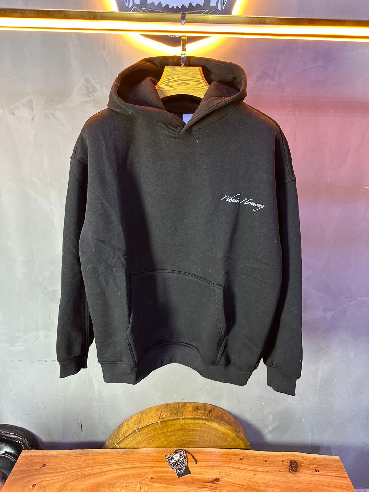 CAPUCH ESSENCE BLACK 1030