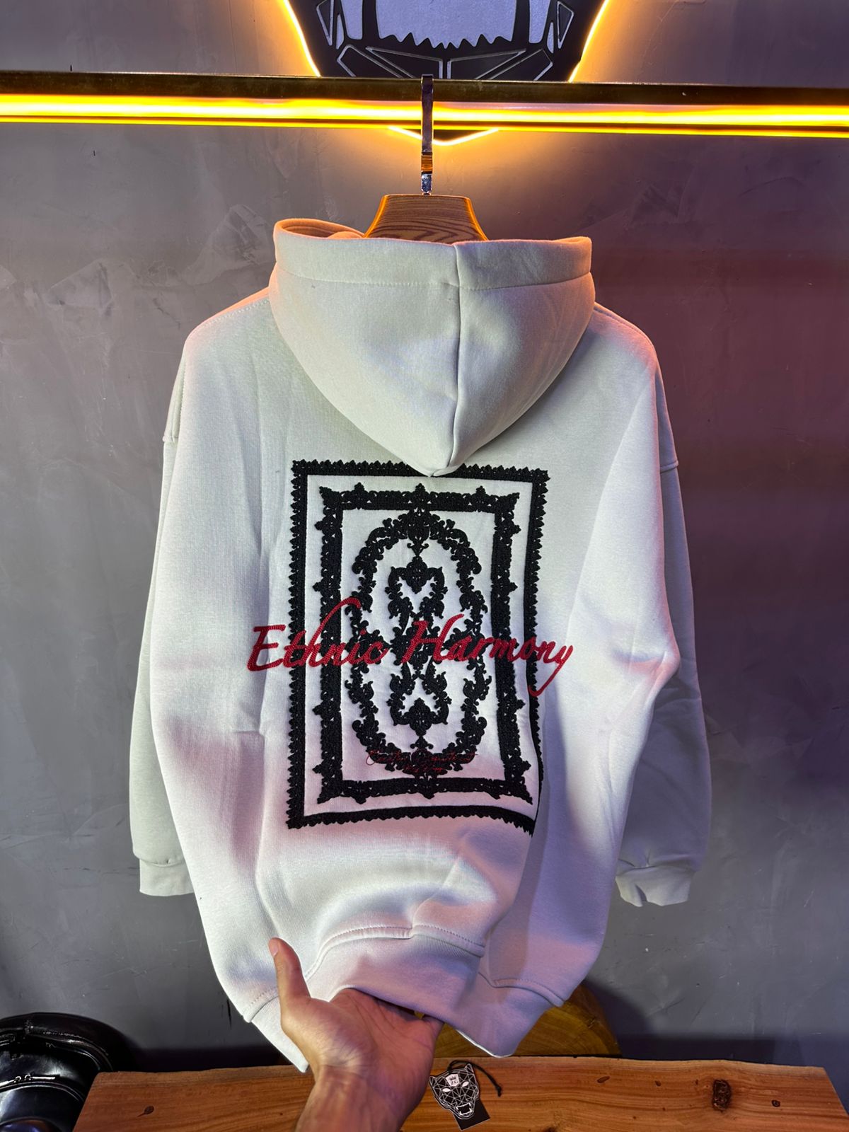 CAPUCH ESSENCE BEIGE 1030