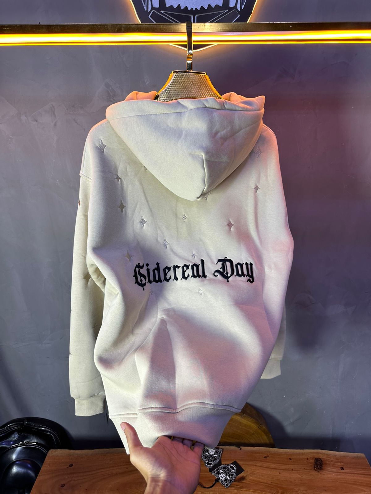 CAPUCH RESIRE BEIGE 5016