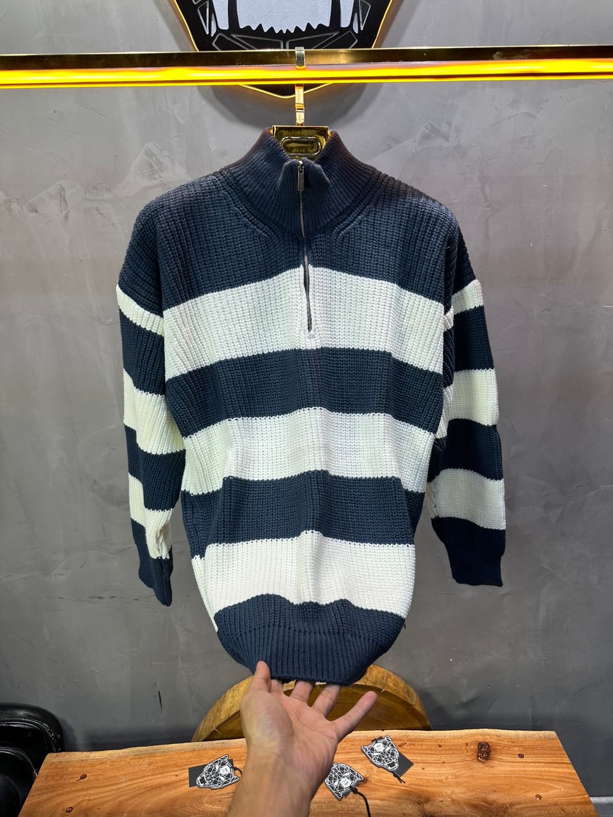 Pull Rayé Bleu Blanc 1964