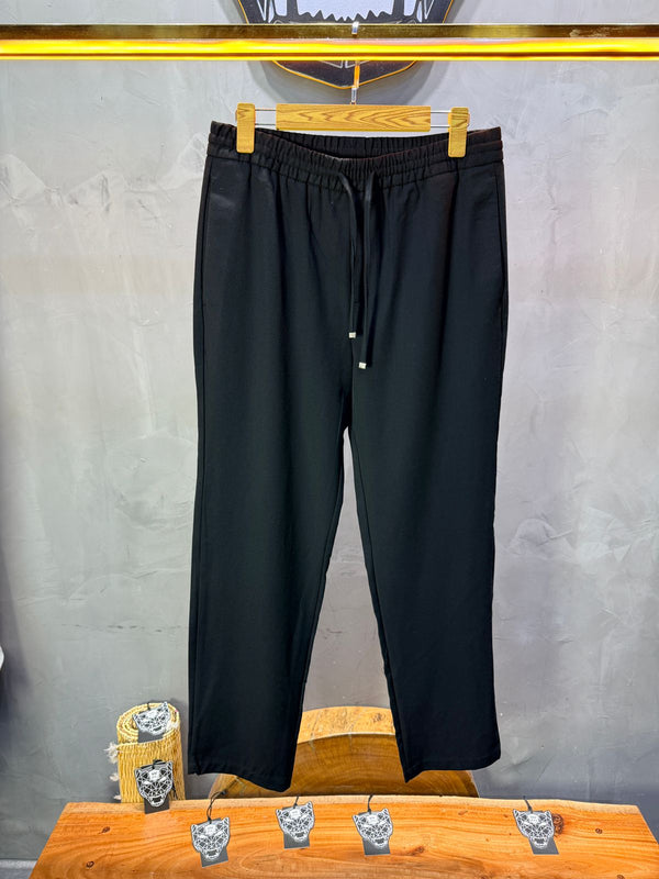 Pantalon Élégant Noir Coupe Droite