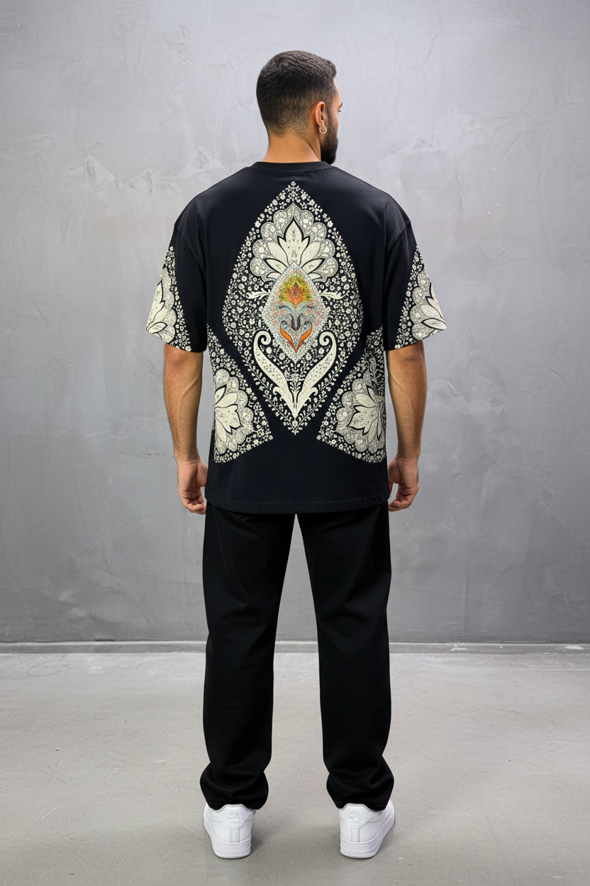 T-Shirt Oversize Noir – Paon & Paisley 5071
