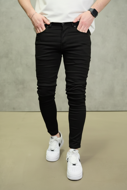 Jean Slim Noir Homme — Coupe Ajustée 524
