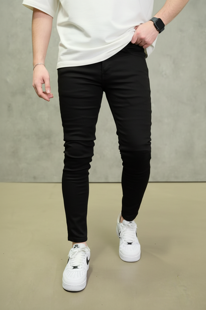 Jean Slim Noir Homme — Coupe Ajustée 524