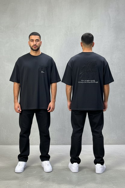 T-Shirt Oversize Noir – Cheval Brodé 5124