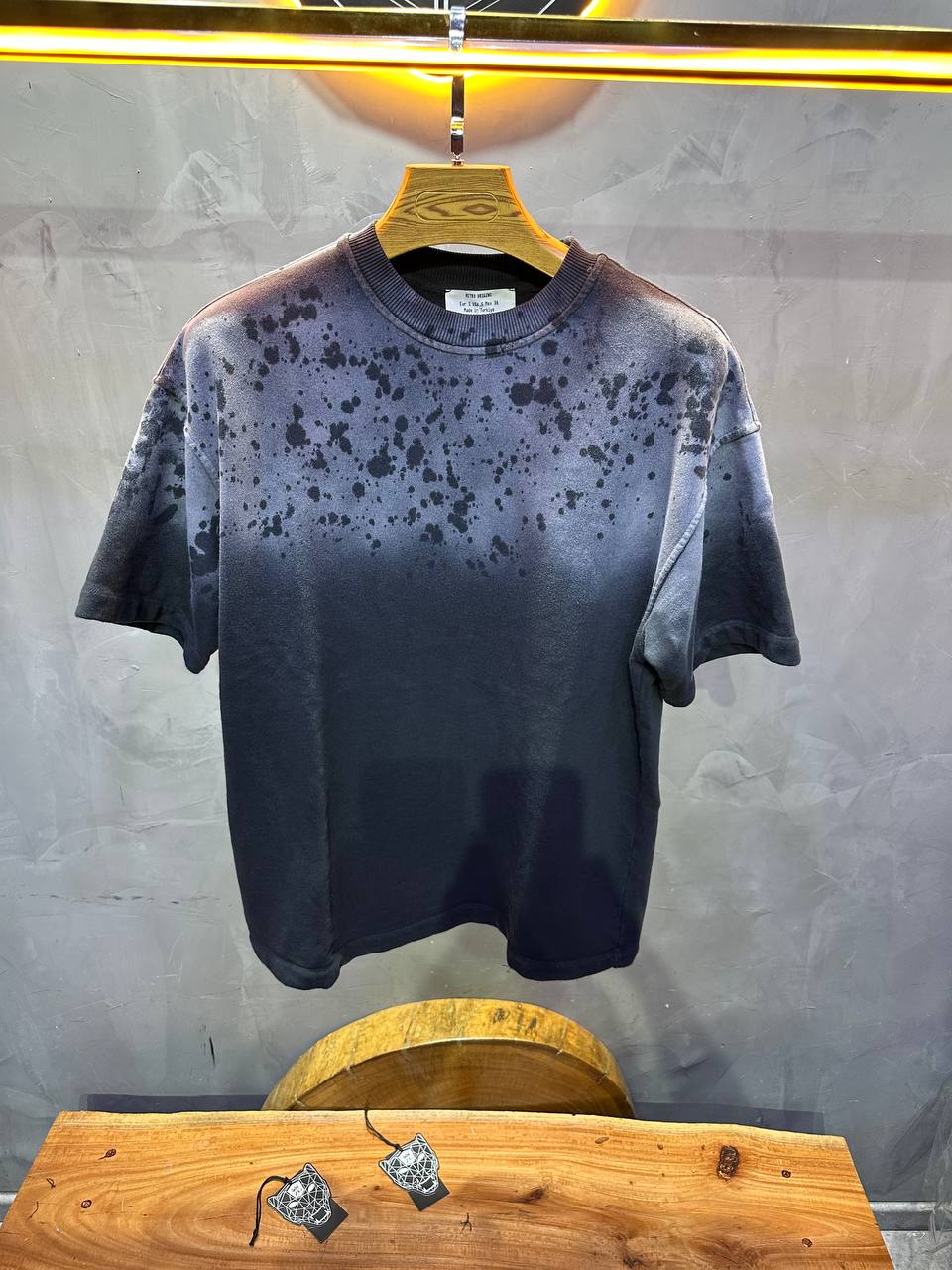 T-SHIRT RETRO BLACK 2537